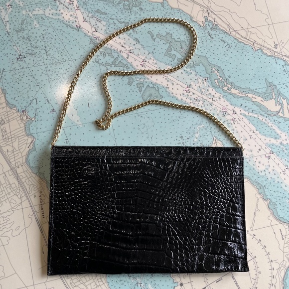 Vintage Snakeskin Bag with Gold Chain Strap - Picture 6 of 7